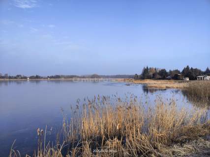 Działka budowlana nad zalewem