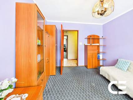 3 pokojowe w centrum 1 piętro balkon piwnica
