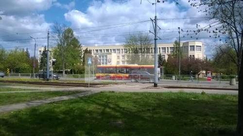 Atrakcyjny dom 2 tarasy
