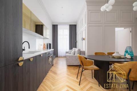 Wyjątkowy apartament w sercu miasta 4 pok 82m 