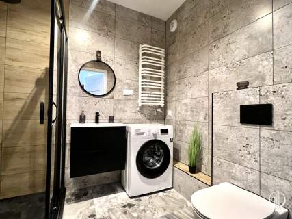 Nowoczesna kawalerka w apartamentowcu Piotrkowska
