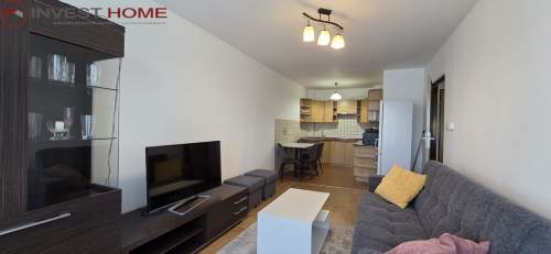 Koszarowa 17 blok, piwnica, balkon