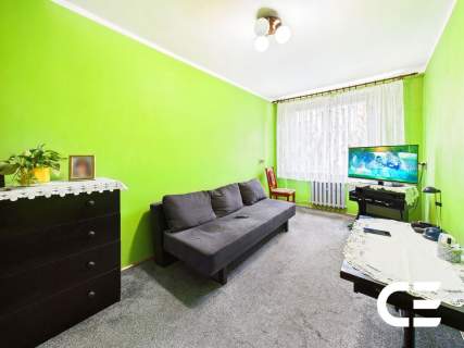 3 pokojowe w centrum 1 piętro balkon piwnica