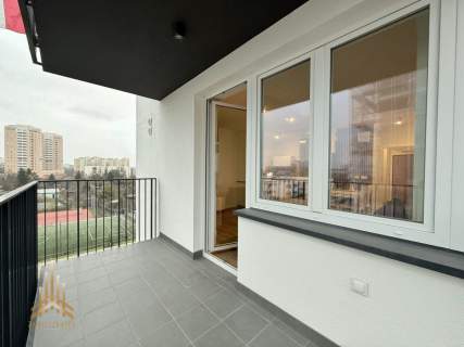 Nowe, 2 pokoje, balkon, 2x garaż, komórka, Gocław