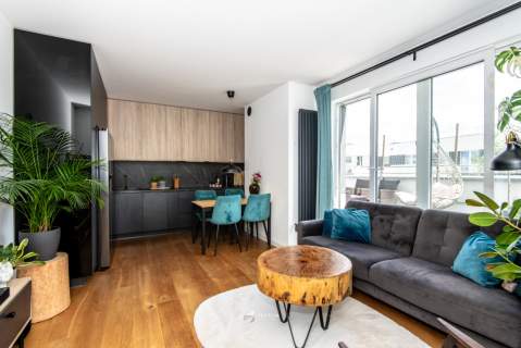Apartament Modern Retro z dużym tarasemm Podolany