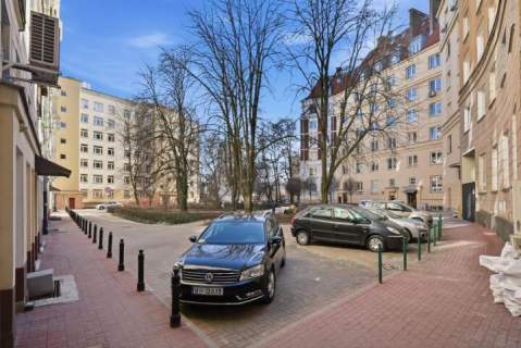 Eleganckie mieszkanie Plac Zbawiciela 49,5 m2