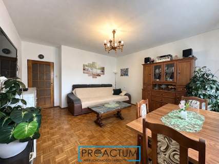 Centrum Torunia 4 pokoje Garaż Balkon