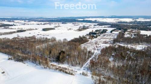 Malownicza działka 750m od jez Narie Warmia Mazury
