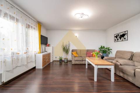 Lokal 57,70 m2 garaż piwnica ogródek