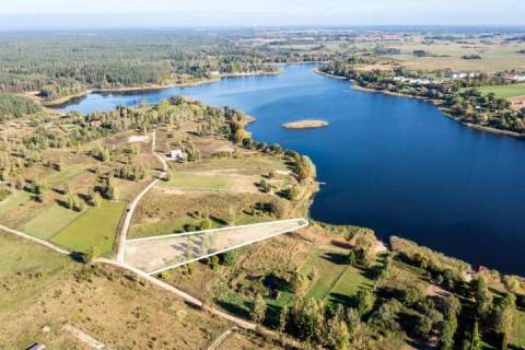 Działka budowlana nad jeziorem 2983 m2 Mazury