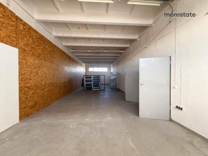 Hala/magazyn na Płaszowie / 581 m2