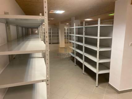Piaskowa Góra/hala z zapleczem/