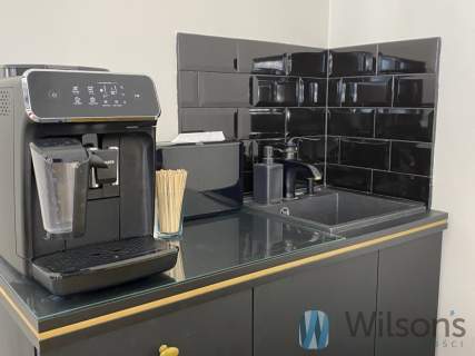 28,5 m2 lokal/biuro na piętrze- Mokotowska street 