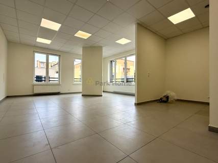 Lokal użytkowy do wynajęcia, 58,3 m2, Leszno