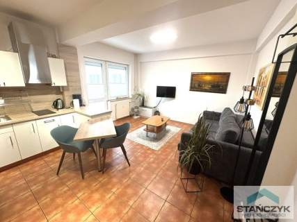 Słoneczny Apartament 25 m2   Duży balkon   Blisko