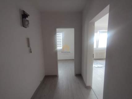 Piekary A- Kawalerka-35 m-7 p-winda-po remoncie