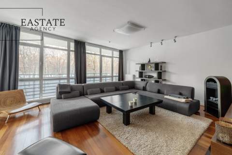 Apartament klasy premium w centrum Warszawy