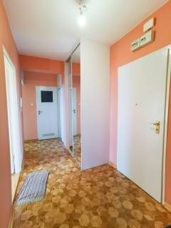 Radom / os. Planty / 2 pokoje / do odświeżenia