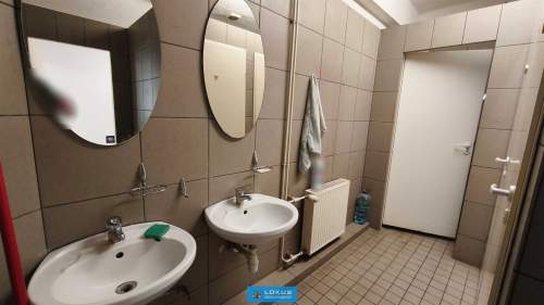 Lokal magazynowo-biurowy parter 150 m2 Teofilów