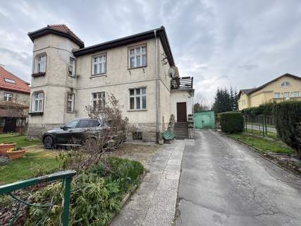 Kamienica centrum dwa lokale bez czynszu