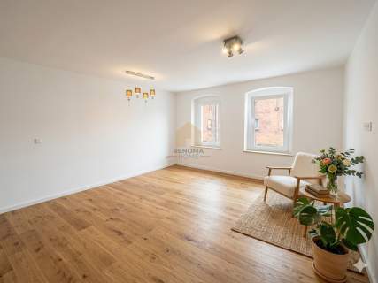 Dwupoziomowe mieszkanie 59,6m2 Kłodzko