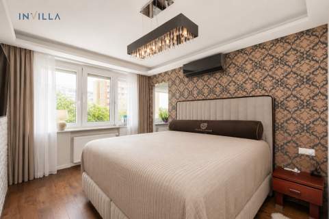 Penthouse na dachu z tarasem w sercu Powiśla