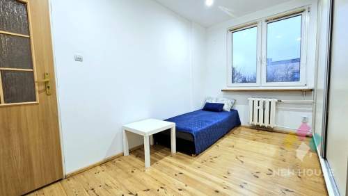 Olsztynek, ok. 70 m2, 4 pokoje, piwnica, balkon