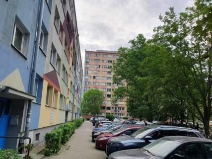 3 pokoje 52m Wrocław Krzyki media parking meble
