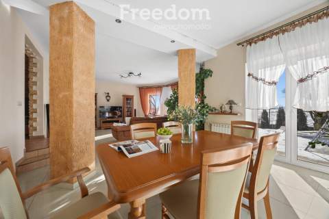 Dwa domy na jednej działce 172m2 45m2, Kaski
