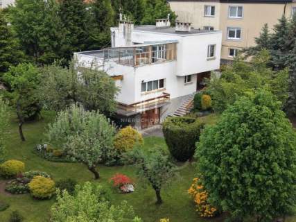 REZERWACJA SOLIDNY DOM W PRESTIŻOWEJ LOKALIZACJI, JASŁO, UL....