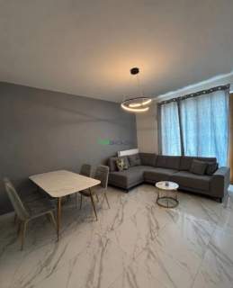 Przestronne 3 pokoje, balkon, garaż, blisko metro