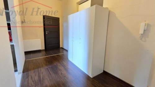 Przestronne z potencjałem 2 pok z balkonem.