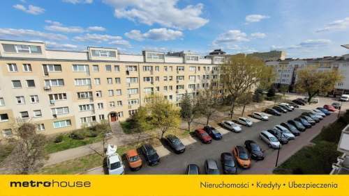 3 pełne pokoje, oddzielna kuchnia obok PKP Ursus