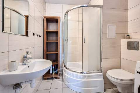 Apartament 41 m2 z Garażem i Tarasem W Centrum