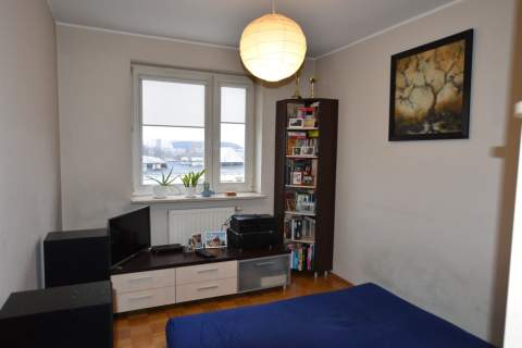 Ciche, wygodne 3 pokoje, 75,6m2, balkon, piwnica