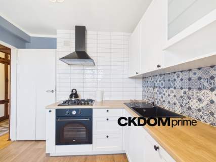 2 pokoje 53 m , balkon, Barwinek   Kielce