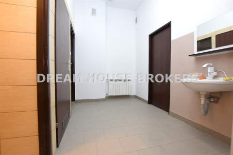 Budynek 1250 m2 na Sprzedaż Inwestecyjnie Tuchów 