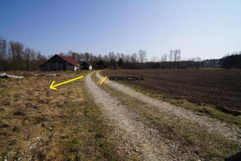 Działka z domkiem nad potokiem- gm. Wadowice Górne
