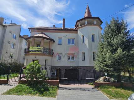 Dom z dużym potencjałem w dzielnicy Dziesiąta.