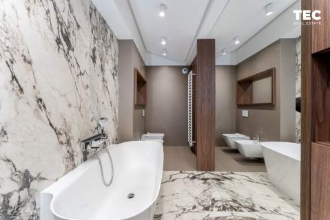 Dwupoziomowy apartament z widokiem na Wawel