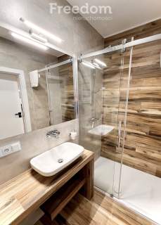 3 Pokojowy Przepiękny Apartamet z Tarasem, Garażem