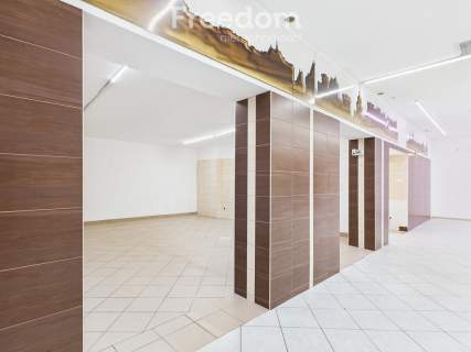 Lokal handl-usług 130 m w Centrum, 2 wejścia