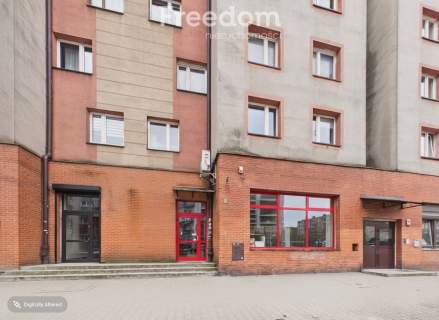 Lokal 95m Centrum Witryna 2 wejścia parking