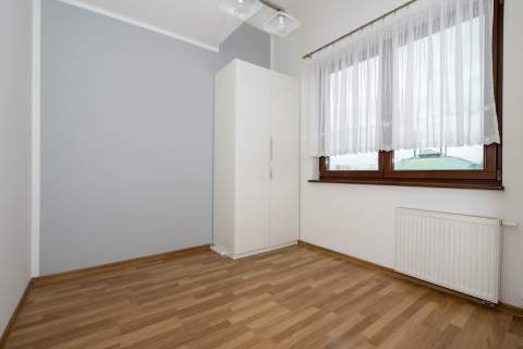 Apartament 82m2 z tarasem 15m2, garaż 17,2m2, komórka 6,7m2