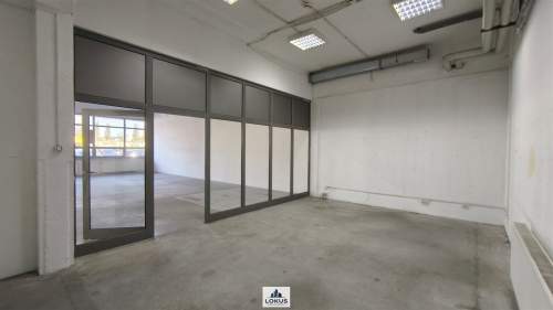 Lokal handlowo-magazynowy 268 m2 brama parking
