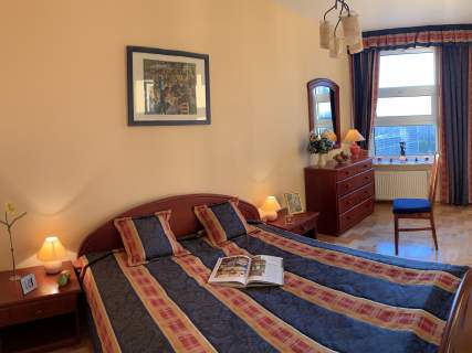 Apartament w Śródmieściu gabinet do pracy zdalnej metro