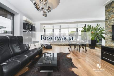 Luksusowy apartament z tarasem w Angel City 