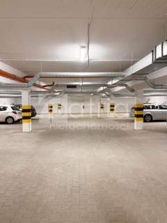 Apartament nad morzem-basen, sauna, garaż 