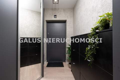 Nowoczesny apartament - rewelacyjny ogródek 200 mk