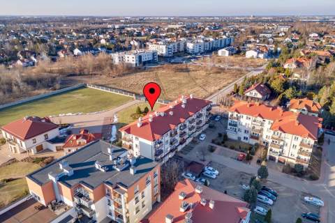 2 Pokoje Balkon Miejsce postojowe